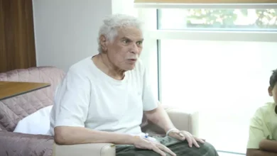 "قصص متفوتكش".. زيارة الأساطير لحسن شحاتة.. ونجوم دمرتهم زوجاتهم