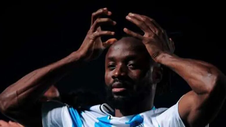 وكيل ماييلي يكشف موقفه من الرحيل عن بيراميدز والانتقال للأهلي 1 ماييلي يكشف موقفه من الرحيل عن بيراميدز والانتقال للأهلي