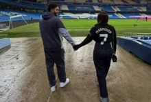 6 معلومات عن فتاة ظهرت مع مرموش في ملعب السيتي بعد الفوز على ليفربول