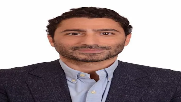 عمر عز العرب يعلن ترشحه لعضوية مجلس الإدارة في انتخابات نادي الجزيرة 1 عمر عز العرب يعلن ترشحه لعضوية مجلس الإدارة في انتخابات نادي الجزيرة