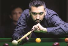 علي العبيدلي يتأهل للدور الثاني في بطولة العالم للسنوكر