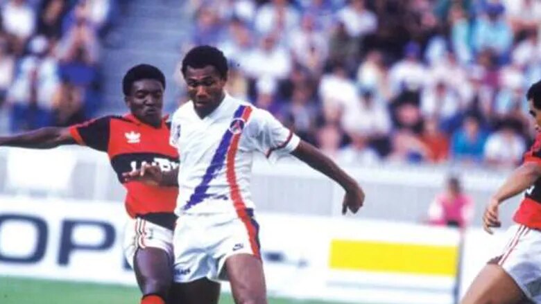 قبل نهائي إنتركونتيننتال.. 4 مواجهات جمعت باريس سان جيرمان وفلامنجو 1 نهائي إنتركونتيننتال 4 مواجهات جمعت باريس سان جيرمان وفلامنجو