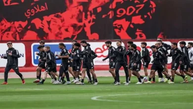 "اجتماع توروب".. 10 صور ترصد كواليس مران الأهلي الجماعي استعدادا لمواج