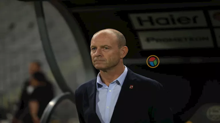 الأهلي موافق.. مصدر يكشف تفاصيل تدخل تيروب لتعطيل رحيل جراديشار 1 الأهلي موافق.. مصدر يكشف تفاصيل تدخل تيروب لتعطيل رحيل جراديشار