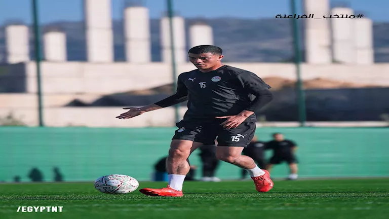 ماذا دار بين حسام حسن ومحمد شحاته قبل مواجهة كوت ديفوار المرتقبة؟