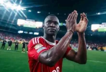 إعلامي يكشف أسماء 4 لاعبين مرشحين لخلافة ديانج في الأهلي