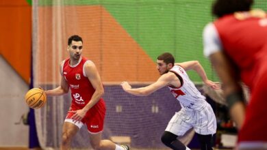 الأهلي يفوز على سبورتنج في بطولة الدوري لكرة السلة «رجال» 2 الأهلي يفوز على سبورتنج في بطولة الدوري لكرة السلة رجال