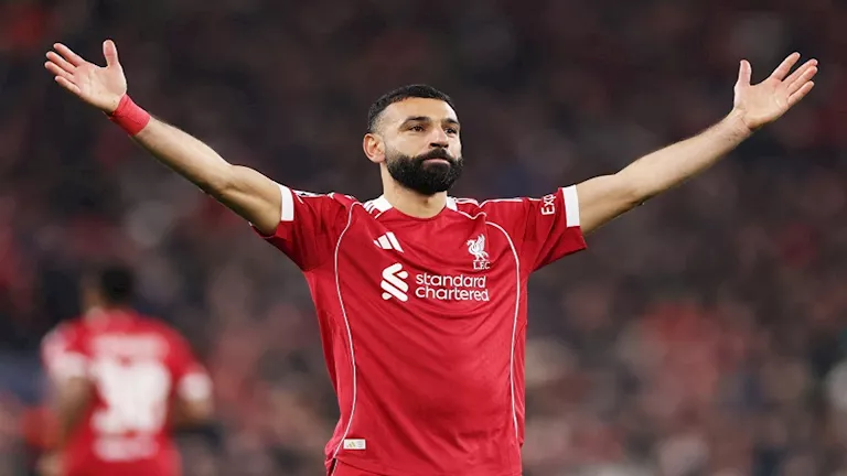 ليفربول يحتفي بإنجاز محمد صلاح التاريخي