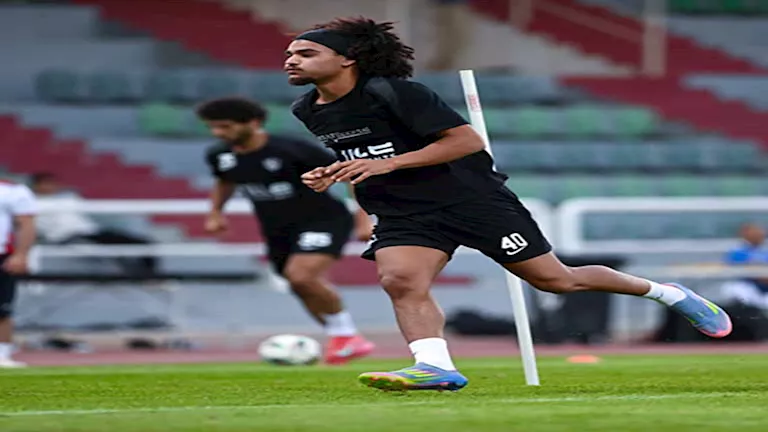 هل يعود أدم كايد لصفوف الزمالك في مواجهة سموحة؟