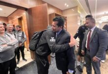 وزير الشباب والرياضة