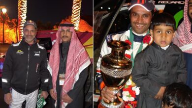 ‫ صورتان الفارق بينهما 18 سنة حكاية مشجع سعودي مع