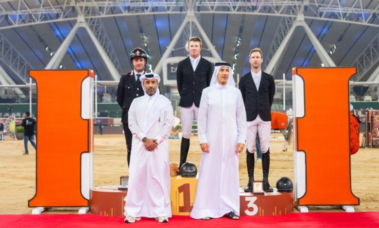 ‫ منافسات قوية في اليوم الثاني من بطولة سيف سمو