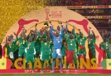 السنغال تعرض كأس أمم إفريقيا رغم القرار الرسمي بسحب اللقب 21 السنغال تعرض كأس أمم إفريقيا رغم القرار الرسمي بسحب اللقب