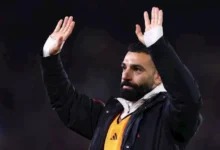 مصدر يكشف سبب جلوس محمد صلاح على مقاعد البدلاء أمام توتنهام