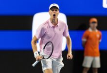 ‫ الإيطالي يانيك سينر يتأهل إلى نهائي بطولة ميامي للتنس