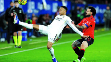 ‫ بعد تشخيص إصابته بالتواء في الركب مبابي في باريس