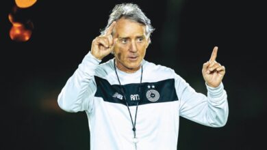 ‫ مانشيني يعود لقيادة السد