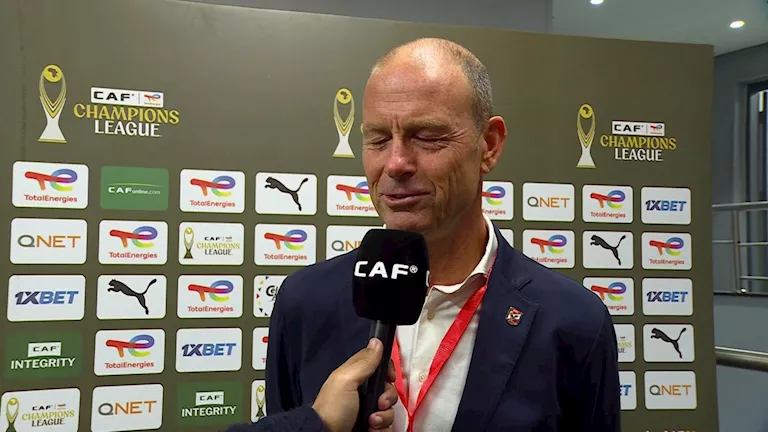 أكينتولا يدخل حسابات الأهلي لخلافة ديانج