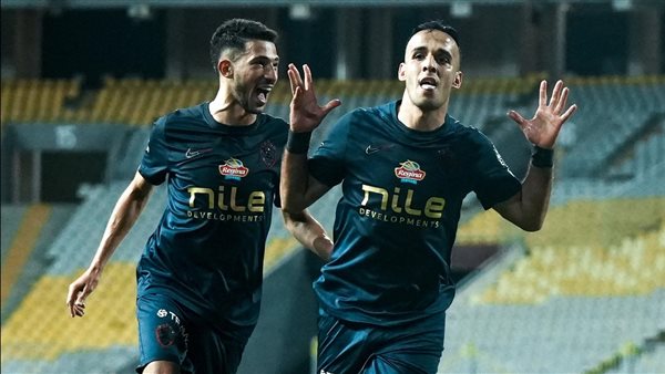 الزمالك يكتسح المصري برباعية ويواصل صدارة الدوري الممتاز 1 الزمالك