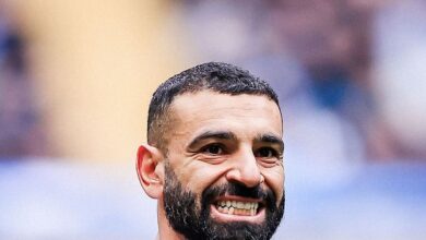 تقارير محمد صلاح على الدكة في مباراة ليفربول وباريس سان