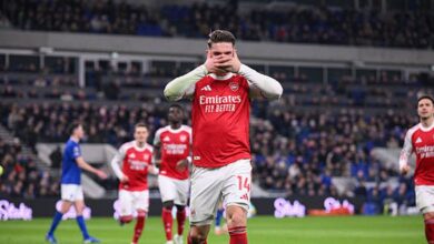 جيوكيريس يقود هجوم أرسنال وأتلتيكو يتسلح بالثلاثي الخطير