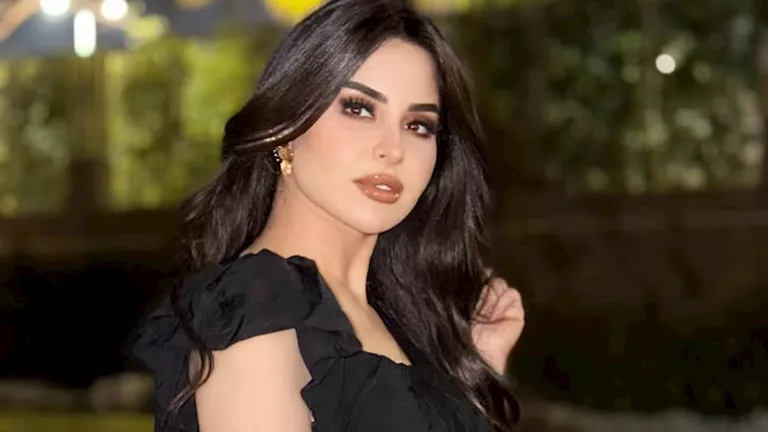 زوجة محمد عواد تنشر صورا جديدة والجمهور يعلق