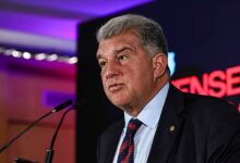 لابورتا يفتح النار على يويفا بعد وداع دوري أبطال أوروبا