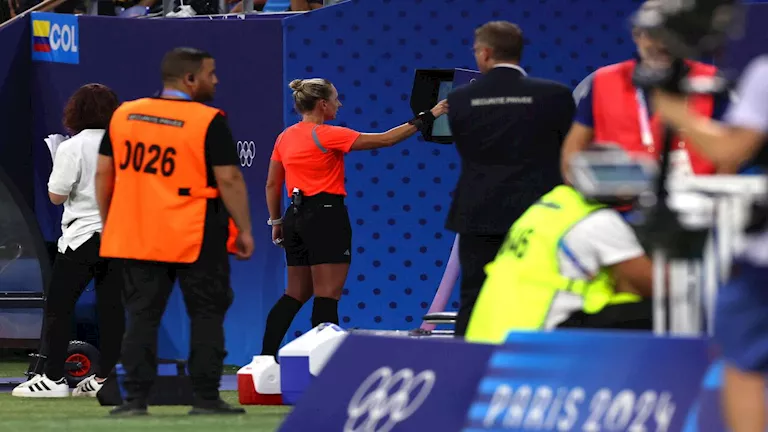 من أولمبياد باريس.. لقطة نسائية تحسم الحالة الجدلية في مباراة الأهلي