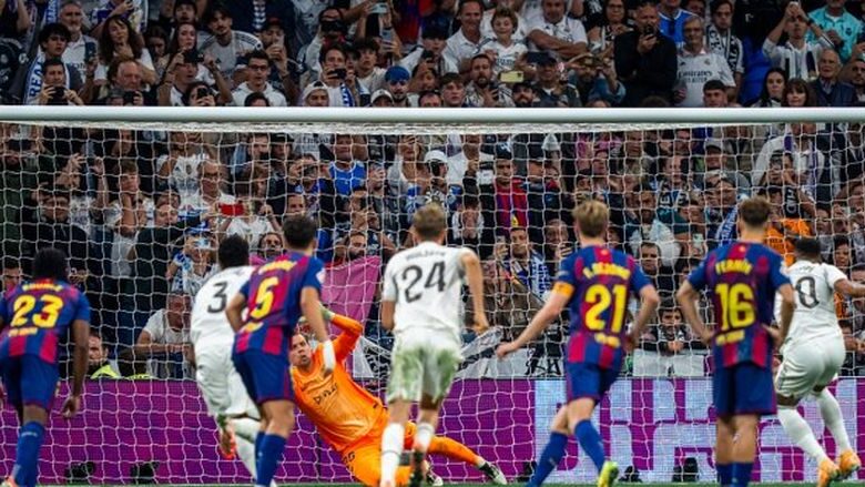 موقف برشلونة وريال مدريد في جدول ترتيب الدوري الإسباني 1 موقف برشلونة وريال مدريد في جدول ترتيب الدوري الإسباني