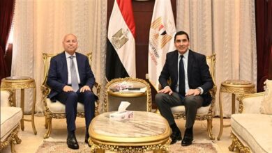 وزير الشباب ومحافظ القاهرة يبحثان تعزيز التعاون المشترك وإطلاق فعاليات رياضية بالعاصمة 6 وزير الشباب ومحافظ