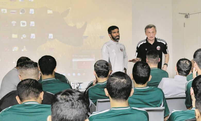 ‫ إدارة التحكيم تعقد اجتماعاً تحليلياً لحكام الـ VAR