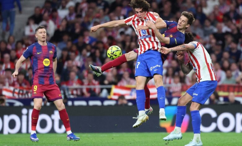 ‫ برشلونة يفوز على أتلتيكو مدريد والريال يخسر أمام مايوركا