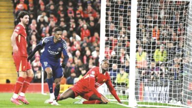 ‫ دوري أبطال أوروبا باريس سان جرمان يسعى لتعميق جراح