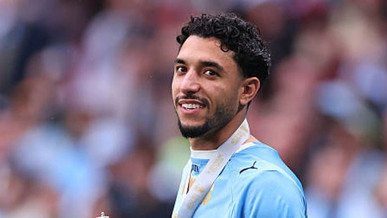برشلونة يتمسك بالتعاقد مع عمر مرموش لتعويض ليفاندوفسكي اعرف التفاصيل