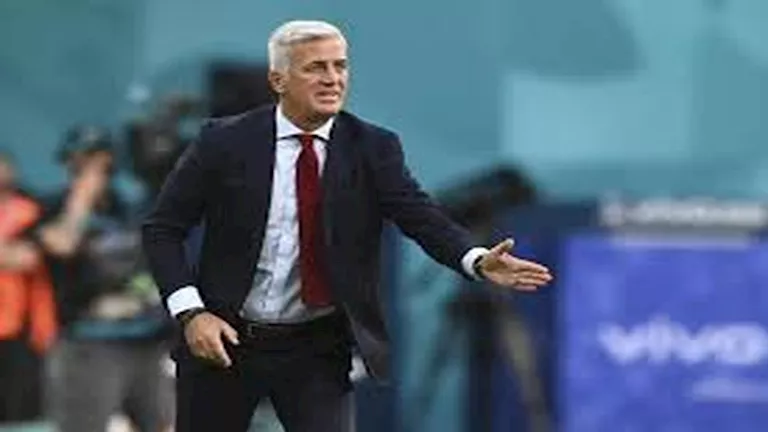بيتكوفيتش يستقر على قائمة الجزائر النهائية لكأس العالم 2026 | مصراوي 1 بيتكوفيتش يستقر على قائمة الجزائر النهائية لكأس العالم 2026 | مصراوي