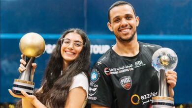 أمينة عرفي ومصطفي