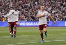 ‫ الدوري الإنجليزي أرسنال يتخطى وست هام يونايتد ويقترب من