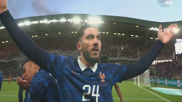 لاعب منتخب فرنسا ريان شرقي
