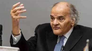 "مفيش دولارات".. ممدوح عباس يكذب أنباء دعمه الزمالك لفك القيد 7 "مفيش دولارات".. ممدوح عباس يكذب أنباء دعمه الزمالك لفك القيد
