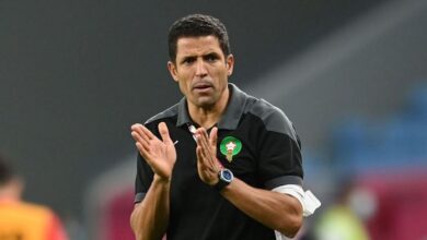 موسم الأهلي السيئ على مائدة الحسين عموتة قبل الحضور إلى
